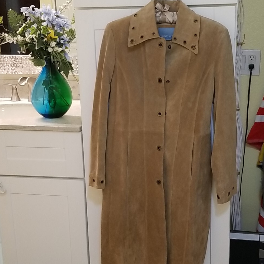 Nine West M tan
